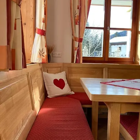 Hannesbichler Lägenhet *